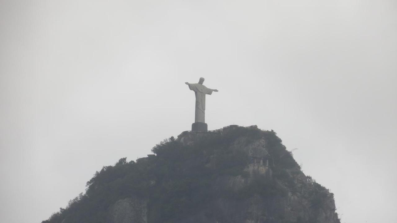 LOFT com VISTA para o CRISTO REDENTOR a 50m METRO e 500m PRAIA de COPACABANA - Cama QUEEN e Cozinha Rio de Janeiro Exterior foto
